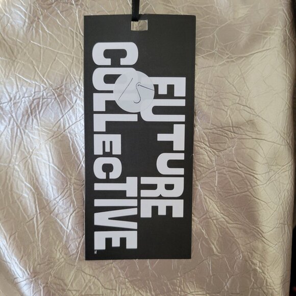 Metallic Gold Faux Leather Skirt Future Collective 3X With Side Zipper Closure - Picture 6 of 7